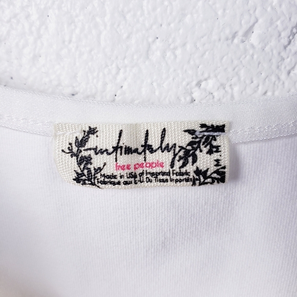 Free People Square Neckline Basique Bodysuit Thong Back White Size Medium - Picture 7 of 9